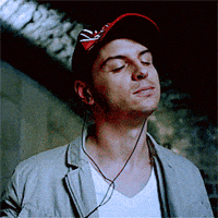 200w.gif