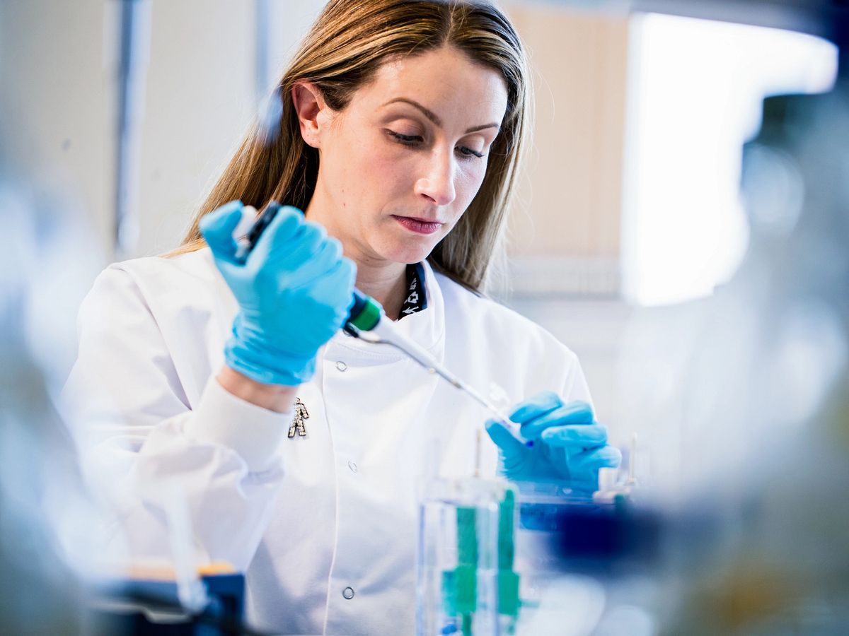 202107_Jennifer_Munkley_Lab_Chris_Prescott-4.jpg