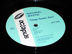 250px-record_label.jpg