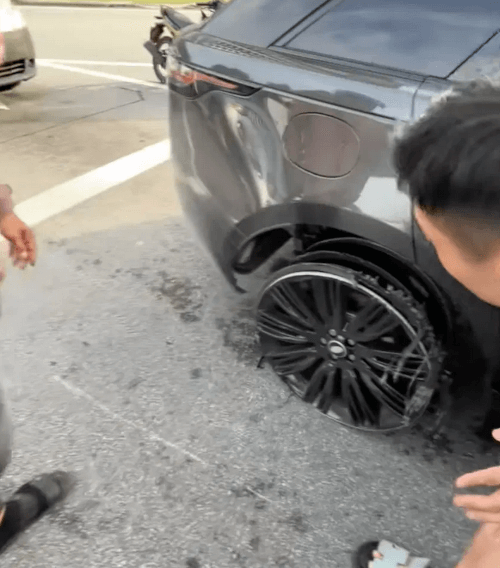 25112025-broken-tyre2.png