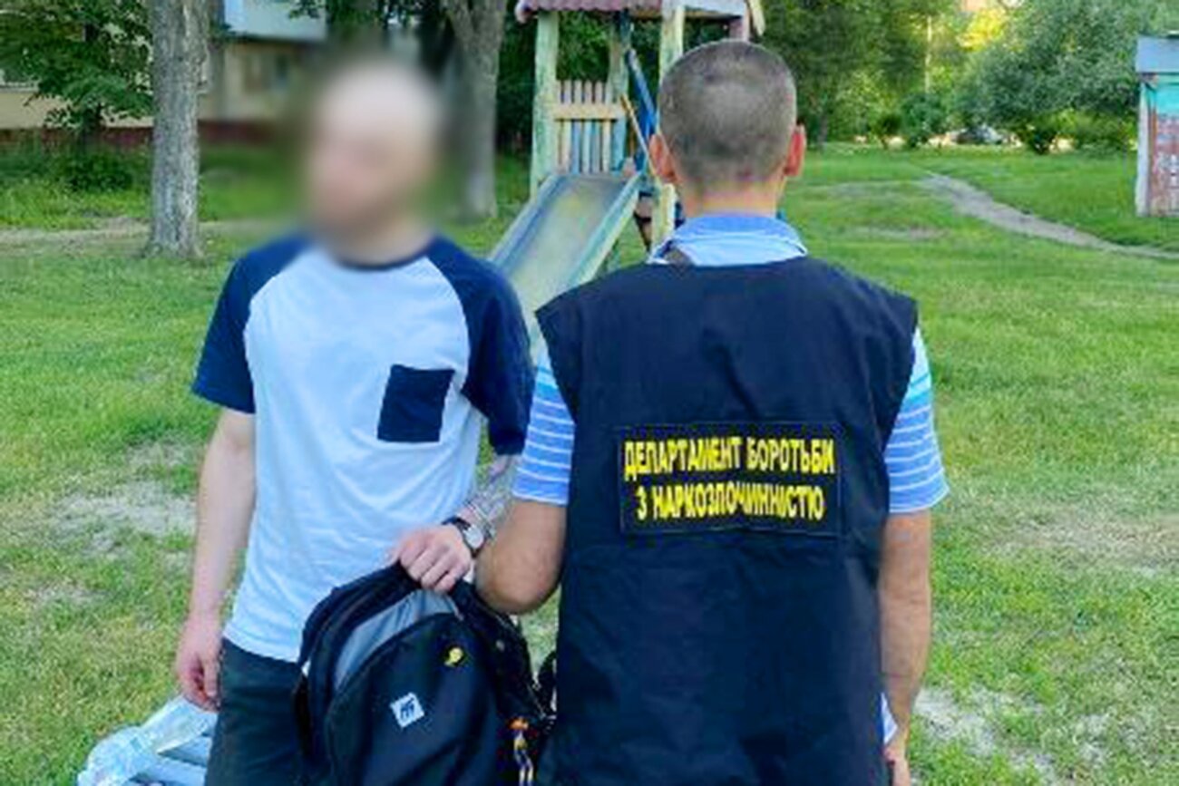 a1.jpg