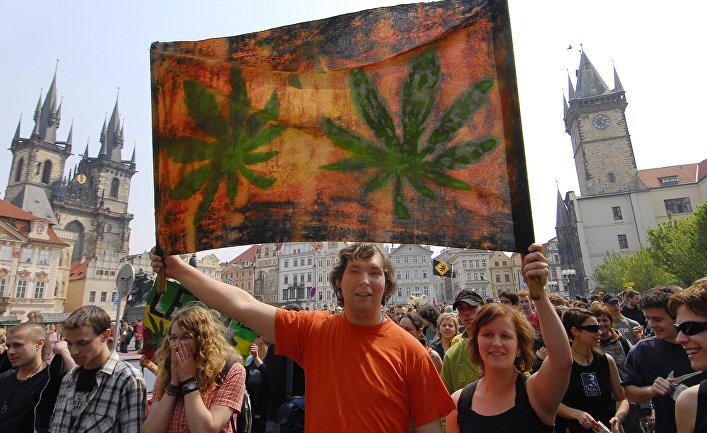 chezh marihuana.jpg