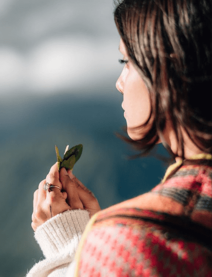 coca-leaves-chewing.png