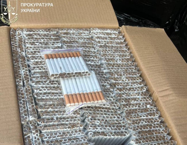 езаконно изготовляли и сбывали табачные изделия в Ивано-Франковской области разоблачили орган...jpeg