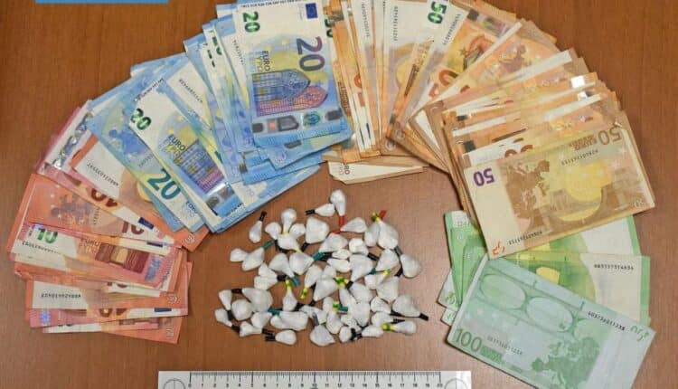 Gallipoli-arrestati-due-uomini-con-53-dosi-di-cocaina-750x430.jpg