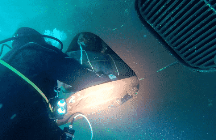 Greek-Authorities-Seized-46kg-Cocaine-From-Ship-scuba.png