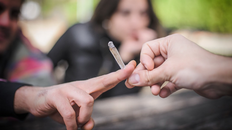 iStock_guruXOOX-1356427673_Joint.jpg