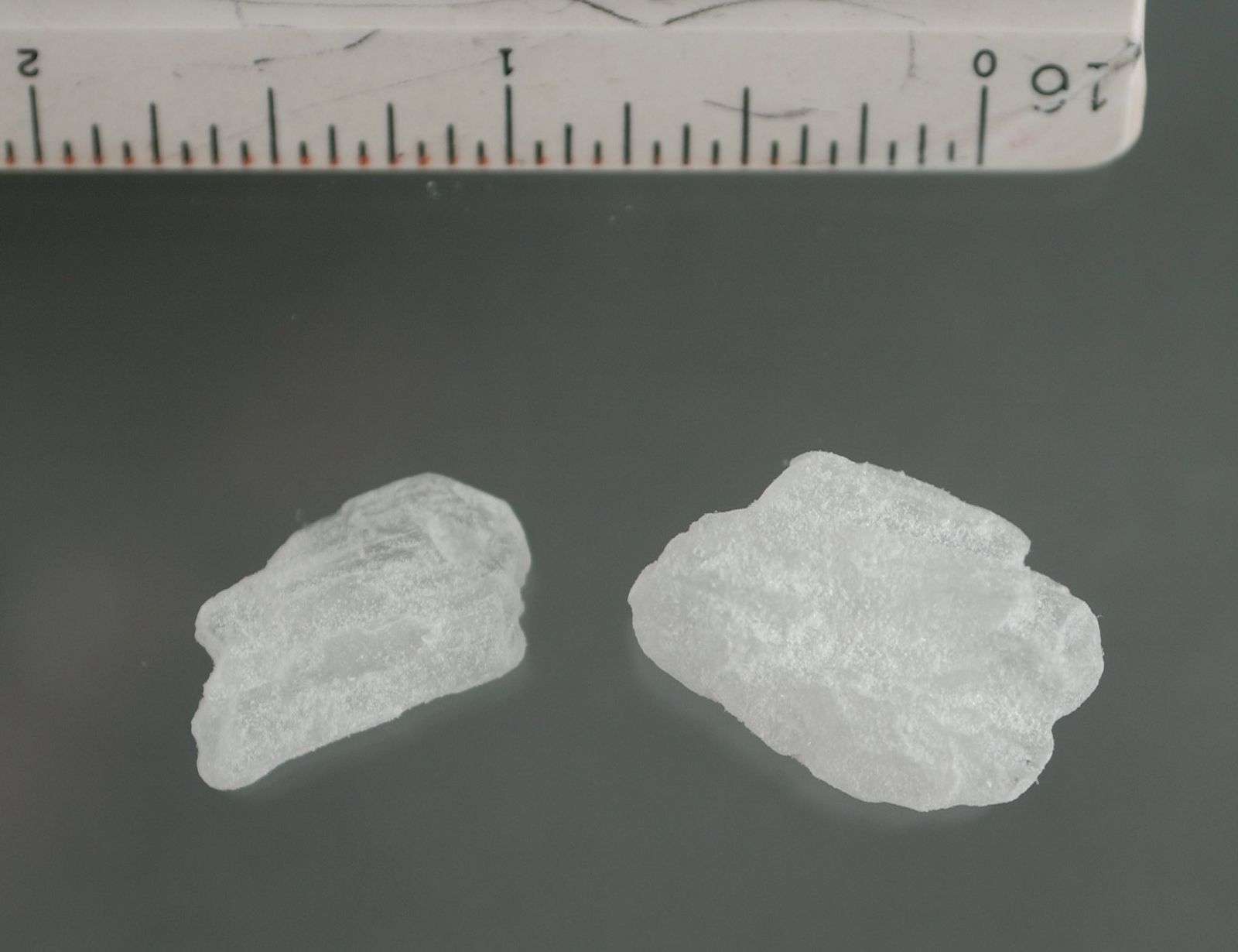 Methamphetamine-crystals.jpg
