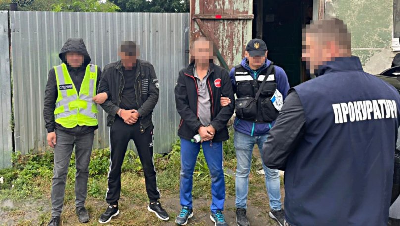 На Львовщине задержали двух торговцев каннабисом.jpg