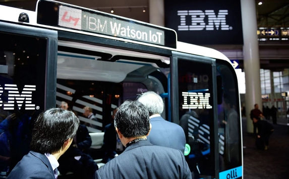 Screenshot 2023-05-02 at 13-22-01 IBM приостановит наем сотрудников которых может заменить ИИ.png