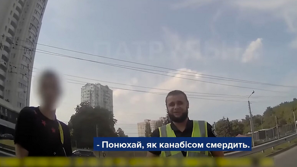 Screenshot 2023-09-26 at 10-00-39 ''Жував жуйку'' у Києві водій ймовірно з’їв наркотики коли й...png