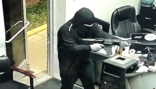 Screenshot 2023-12-10 at 17-42-32 Robbery of a cannabis store in Denver – Google Поиск.png