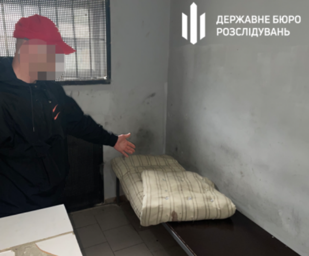 Screenshot 2024-01-30 at 08-10-44 «Знайшли» наркотики та тримали у підвалі у Києві правоохорон...png