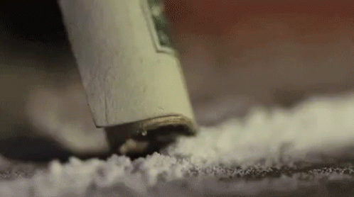 snort-coke.gif
