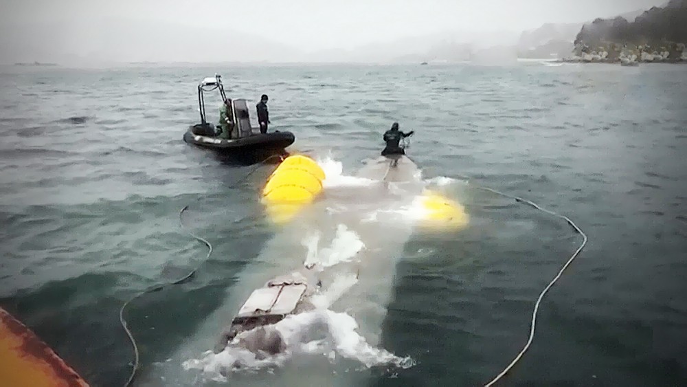 submar3.jpg