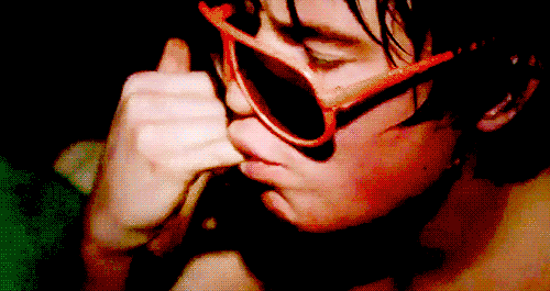 tumblr_nspezm8SrU1sfnvddo1_500.gif