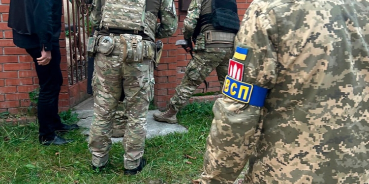 В Тернопольской области разоблачили группу из 18 человек, которая сбывала наркотики в колониях.jpeg