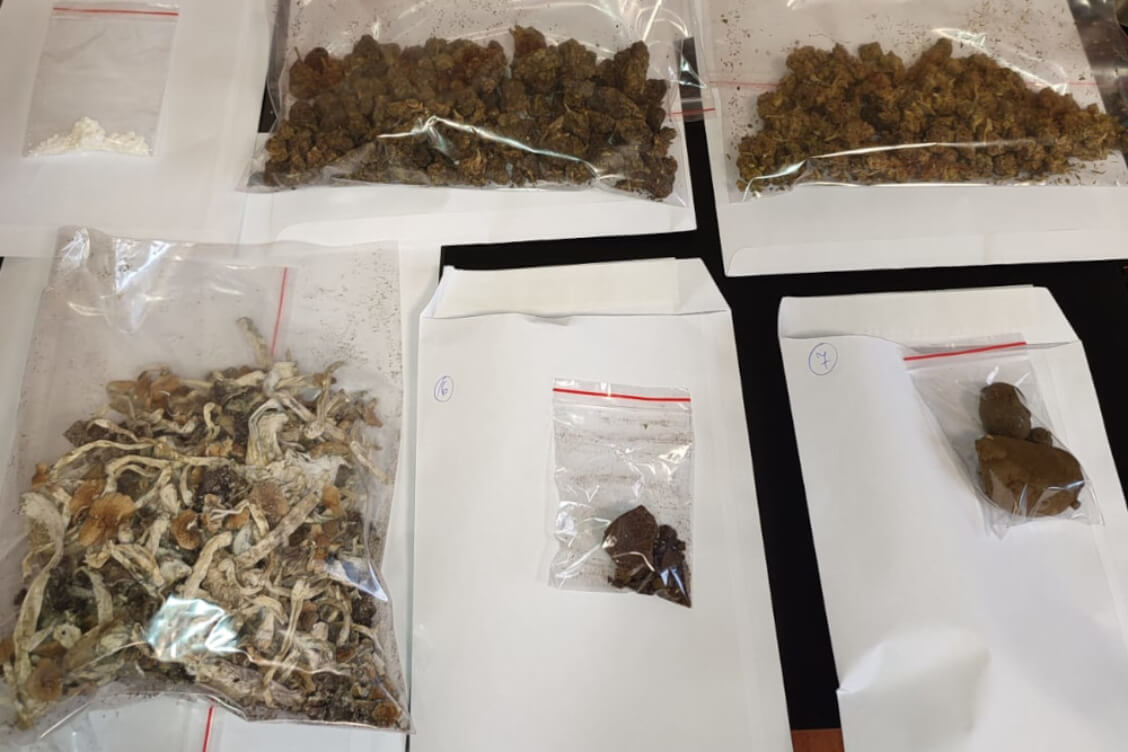В Варшаве задержан гражданин Беларуси — у него найдено 340 г различных наркотиков.jpg
