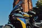 MOTO-2.jpg